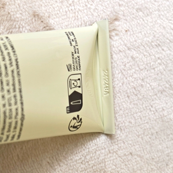 FULL-SIZE Grown Alchemist Hydra-Restore Day Cream - Picture 6 of 11